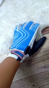 Sarung Tangan Kiper Anak Logo Persib & Persija
