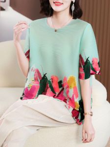 Nova quality⭐One person one pleat ⭐ Foreign style short sleeve round neck Miyake fold T-shirt female spring new mother clothes age reduction beautiful loose large size fat mm top