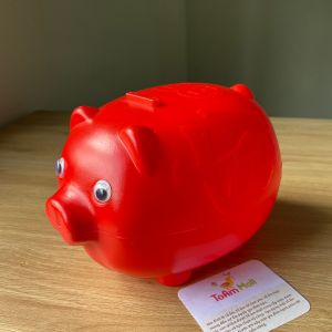 Ống heo tiết kiệm chữ Tài Lộc - Heo nhựa truyền thống không có nắp mở Việt Nam