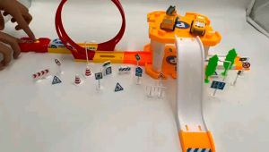 Mainan Anak POLICE TRUCK CATAPULT ASSEMBLE DIY Puzzle Fun DIY Scene termasuk 3 buah mobil