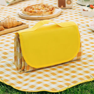 【SG Ready Stock】Outdoor Picnic Mat Portable Camping Foldable Waterproof Beach Mats Picnic Pad 露营 野餐垫