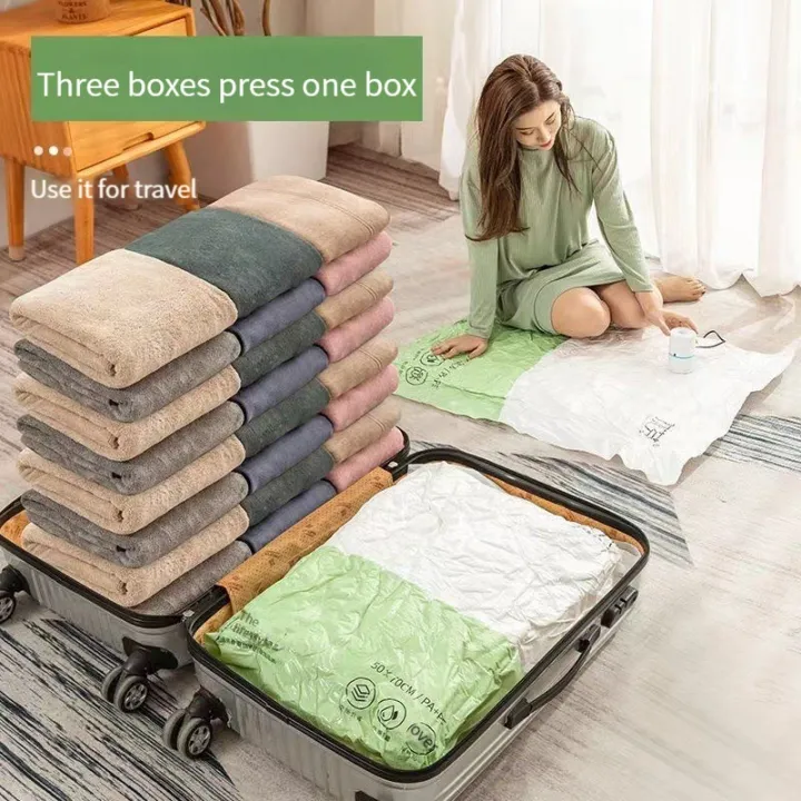 Vacuum%20Storage%20Bag%20Travel%20Electric%20Air%20Pump%20Vacuum%20Bag%20Mini%20Vacuum%20Sealer%20Space%20Saving%20Machine%20Suitable%20For%20Outdoor/Indoor%20Clothing%20Storage%20-%20Image%204