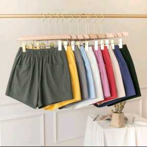 Hotpants Crinkle Pendek Wanita Jumbo Celana Hotpants Haighwaist Korean Style Celana Pendek Polos Saku Depan Terbaru Celana Pendek Wanita Bahan Crinkle Airflow Premium Celana Santai Sehari Hari