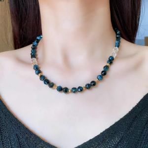 [MY🇲🇾 Ready Stock] 💙🤍 蓝虎眼 + 白水晶 项链 Blue Tiger’s Eye + Clear Quartz Necklace ｜洞察力 ✦ 镇定能量 ✦ 清晰思维｜