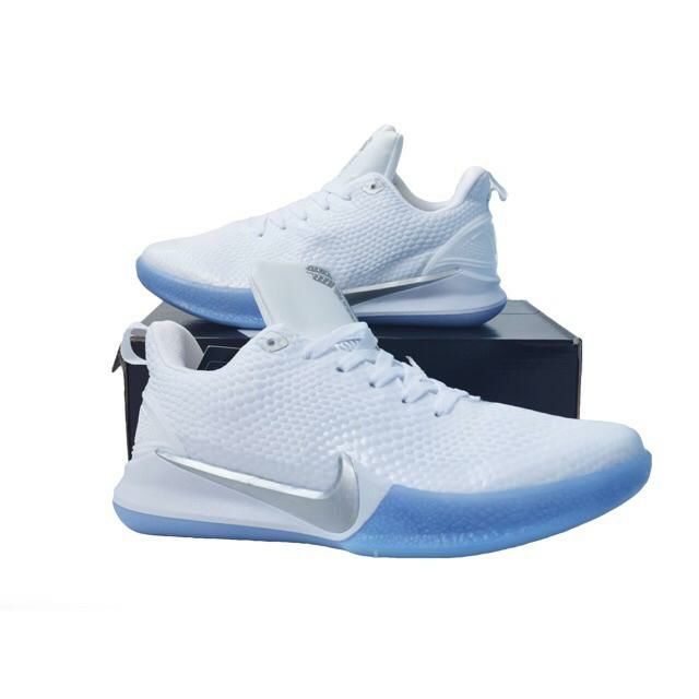 Kobe mamba outlet focus white grey