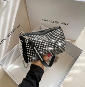 Tas Kondangan Wanita Mewah Tas Pesta Wanita Murah Tas Pesta Wanita Bulat Mewah Clutch Mewah Wanita Tas Selempang Rantai Party Bags Tas Pesta Wanita Bulat Fashion / Tas Tangan Wanita Pesta Elegan / Dinner Bag Party / Evening Dress Bag