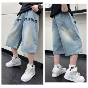 กางเกงยีนส์ขาสั้นเด็กชาย กางเกงเด็ก ระบายอากาศได้สะดวกสบาย แฟชั่น การออกแบบปัก ขากว้าง 【จัดส่งภายใน 24 ชั่วโมง】