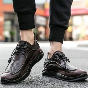 Large Size Thick-soled Non-slip Men's Leather Sports Shoes