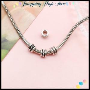 【Jumpping】 ลูกปัดโลหะกลวงสีเงินโบราณของทิเบต30ชิ้น ล็อตสำหรับทำเครื่องประดับสร้อยข้อมือ DIY