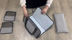 Wear-Resistant Dogs Car Seat Central Control Nonslip Dogs Carriers Safe Car Carriers Bed for Small Cat Dogs Traveling