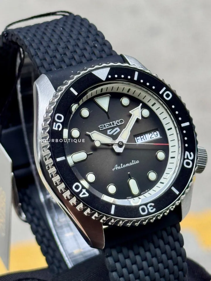 Brand New Seiko Vintage Black Dial Men's Automatic Casual Watch