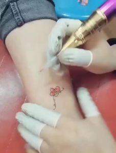 半永久机器雾眉机器纹绣机器漂唇机纹绣色料仪器美睫线小纹身机器Semi permanent machine foggy eyebrow machine pattern embroidery machine lip bleaching machine pattern embroidery material instrument eyelash line small tattoo machine