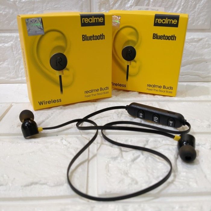 realme bluetooth earphone