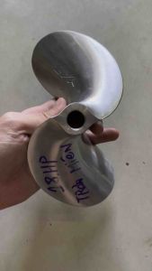 Chân vịt inox AB 18hp trơn miên chân vịt 2 cánh máy xăng inox 304