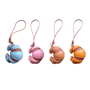 Soft Touch Leather Croissant Pendant Keychain Fashionable Key Holder Handmade Themed Bag Decoration for Women