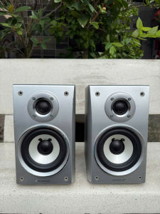 Cặp loa nghe nhạc Kenwood VC5 bãi nhật về zá 800k mua ip cho tôi dòng bass lực Loa bass 12cm trép dom tiéng sáng