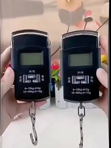 High-precision portable electronic scale for home use spring-loaded small and portable kitchen scale compact and convenient to hold