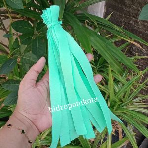 Kain Flanel Potongan Untuk Sumbu Hidroponik Wick system Size 2x24 cm (isi 10)