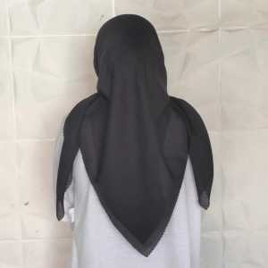 MURAH NAMPOL KERUDUNG SEGI 4 POLOS TERBARU 2025