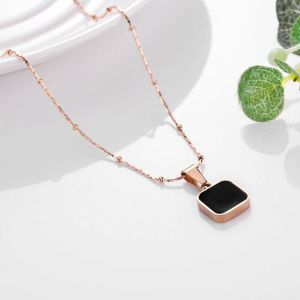 Ladamas Kalung Titanium Liontin TItanium Kotak Hitam Fashion Elegan Harian KT155
