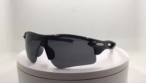 UV400 Sport Sunglasses for Sport Cycling Motorbike Running Jogging Fishing Cermin Mata Spec 8181