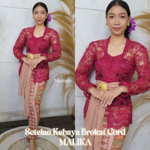 Setelan Kebaya Brokat Cord Malika dan Bawahan Kamen Batik Songket Moscrepe Free Selendang Bali