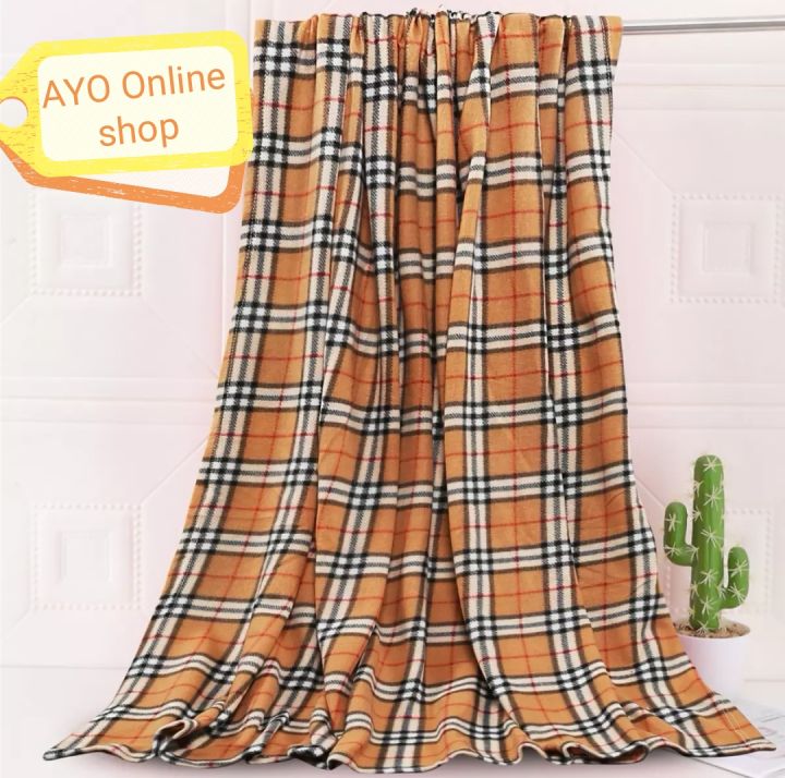 Queen size soft pranela blanket(1 design color