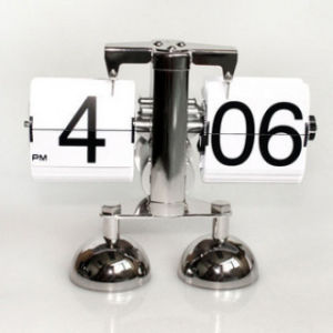 Double-Footed Balance Swing Flip Clock Nordic Desk Clock Perpetual Calendar