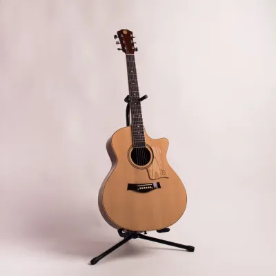 Gitar Akustik Mandalika L-01 Original Warna Natural Bonus Tas Senar Pick