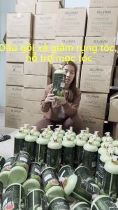 cặp Gội Xả bưởi Sumi 2000ml Giảm Rụng Tóc Kích Mọc Tóc Phục Hồi Tóc Hư Tổn Mềm mượt Chiết Xuất Từ Thiên Nhiên
