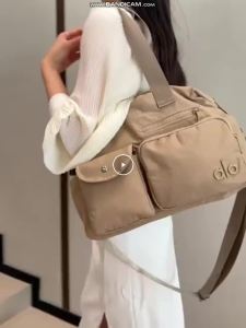 Double Front Pocket Crossbody Bag Thin Wrinkle Resistant Nylon Material ALO Compact Size For Afternoon Shopping City Daily Strol