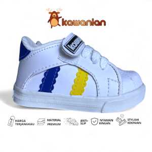 Sepatu Anak Laki Laki Motif Garis Dua Combinasi Warna Usia 1 Hingga 3 Tahun