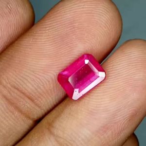 Batu Permata Asli Ruby Pigeon Blood Top Luster Kristal Original