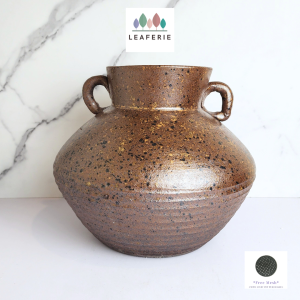 The Leaferie Arlo big plant pots. Ceramic flowerpot . flowerpots . flower pot . planter . planters