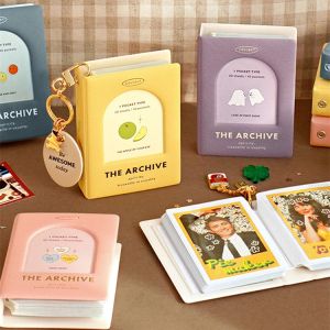 3 Inch Mini Photo Album Built-in 64 Storage Slots Heart Appearance Portable Lightweight Card Holder Fine workmanship durable cover widely used for storing KPOP idol cards LOMO photos celebrity cards convenient for daily collection carrying display and per
