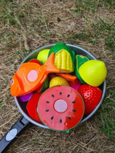 ชุดหั่นผัก ชุดหั่นผลไม้ เด็กตัดผลไม้ ของเล่นเสริมพัฒนาการ ของเล่นหั่นผัก ของเล่นจำลอง ราคาถูก+