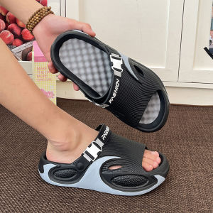 MenS Slippers 2026 New Summer Outdoor Driving Home Non-Slip High-End Beach Sandals