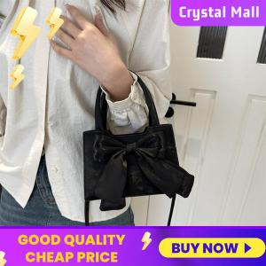 Fashionable Womens Large Capacity PU Handbag with Bow Design Perfect for Outdoor Travel and Everyday Use