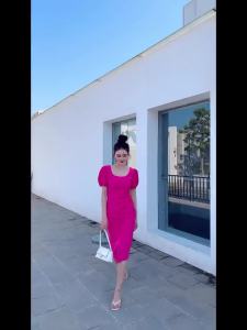 Dazzlin  ชุดเดรสแขนสั้นทรงเข้ารูปคอทรงสี่เหลี่ยมสำหรับผู้หญิงชุดเดรสยาวปานกลางเก็บเอวเรียบหรูเก็บเอวแบบใหม่ฤดูร้อน