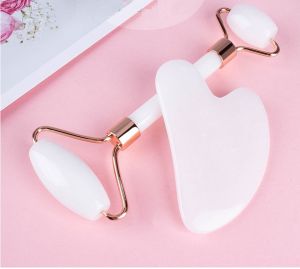Thanh Lăn Massage Mặt Đá Lạnh Kháng Khuẩn Giúp Làm Căng Da Mặt