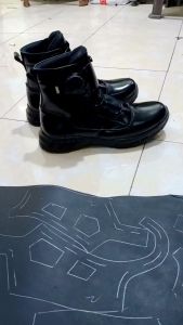 sepatu pdh tali putar kulit mengkilap dan dop