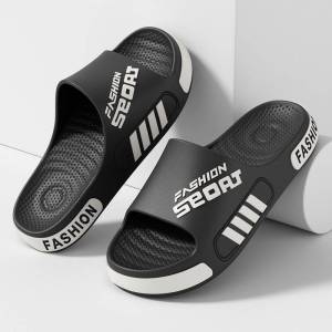 รองเท้าแตะกันลื่นฤดูร้อนสำหรับผู้ชายในร่มและในบ้าน สำหรับสวมใส่กลางแจ้ง ชุดกีฬาและกิจกรรมกลางแจ้ง รองเท้าแตะชายหาดสุดอินเทรนด์ และรองเท้าแตะสำหรับ ผู้ชาย