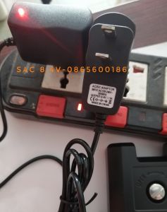 Sạc pin ( cục sạc không kèm máy )máy laze LAISAI dùng cho máy laser LAISAI LSG609S LSG649SPD LSG686SPD