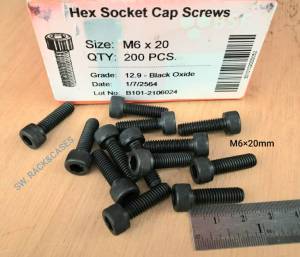 น็อตตัวผู้หัวจมดำเบอร์ 10# ขนาด M6x20mm เกลียวตลอด 1.0mm Grade :12.9 Black Oxide BSF น็อตหัวจมดำหกเหลี่ยม เกรดแข็ง 12.9 น็อตไทยยี่ห้อ BSF แข็งแรงได้มาตรฐาน