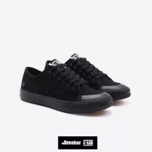 SCPPLaza รองเท้านักเรียน ผ้าใบ Breaker เบรคเกอร์ ✨รุ่นใหม่ ISUS (อีสอัส)✨ Original มินิมอล พื้นรุ่นใหม่ใส่สบาย ลดอาการปวดเมื่อย พร้อมลุยไปได้ทุกที่ ขนาดเบอร์ 37-45