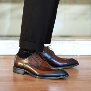 Retro imitation wood grain mens leather shoes mid-heel net-red tie-up business wedding office