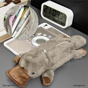 [COD] Springhooe กระเป๋าใส่ดินสอตุ่นปากเป็ดน่ารักกระเป๋าใส่ปากกากำมะหยี่กระเป๋าเก็บของความจุขนาดใหญ่อุปกรณ์การเรียนกระเป๋าใส่เครื่องเขียนกระเป๋าเก็บของตั้งโต๊ะ