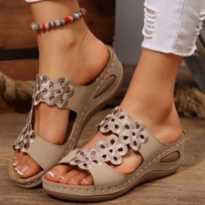 [Free Shipping] Plus-Size WomenS Sandals With A Hollow Floral Design Featuring A Wedge Heel Perfect For Summer Wear And Casual Outings In Blue