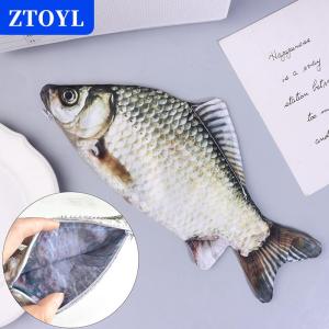 [COD] ZTOYL Crucian กระเป๋าปากกาปลาคาร์พทรงปลาที่สมจริงกระเป๋าดินสอแต่งหน้าพร้อมซิปด้านหลังไปยังโรงเรียนกระเป๋าดินสอ