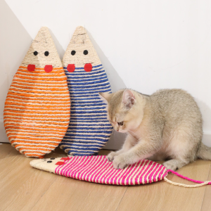 Đồ chơi bàn cào móng cho Mèo hình cá và chuột bằng vải sisal (mẫu mới) - Hara Pet Store